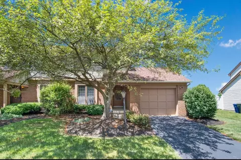 1926 Sutter Pkwy, Powell, OH 43065