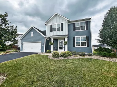 648 Viola Dr, Sunbury, OH 43074
