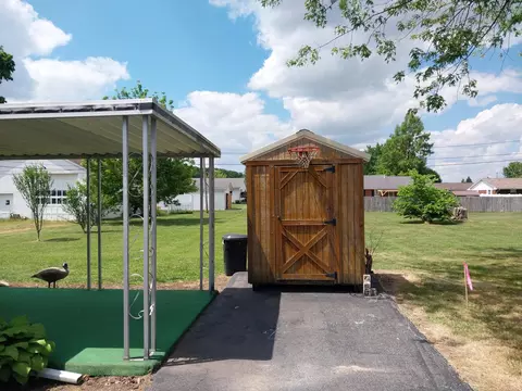 Exterior - 727 Spring St, Greenfield, OH 45123 photo 6 of 9