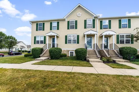 6070 Avatar Dr #13, New Albany, OH 43054