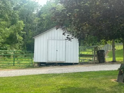 3379 Four Mile Rd, Jackson, OH 45640 photo 11