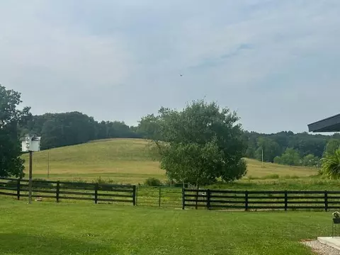 3379 Four Mile Rd, Jackson, OH 45640 photo 12