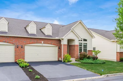 216 Postage Cir, Pickerington, OH 43147