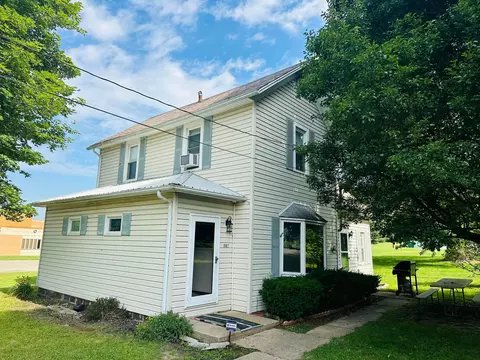 307 Poplar St, Junction City, OH 43748