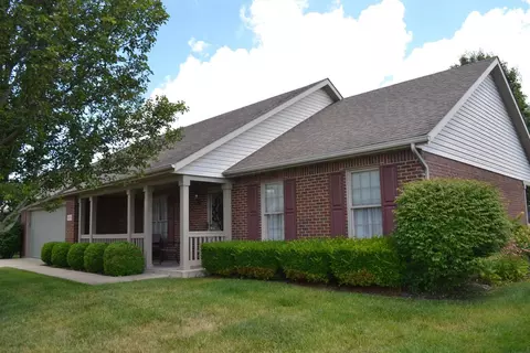 1802 Willow Lakes Dr #59, Springfield, OH 45502