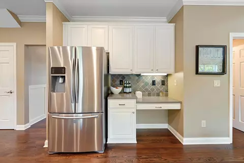 Kitchen - 7708 Windsor Dr, Dublin, OH 43016 photo 5 of 5