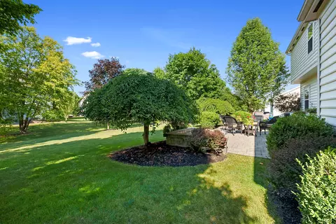 Exterior - 7708 Windsor Dr, Dublin, OH 43016 photo 4 of 14