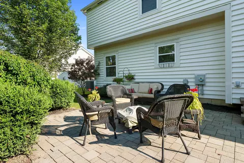 Exterior - 7708 Windsor Dr, Dublin, OH 43016 photo 6 of 14