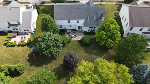 View/Area - 7708 Windsor Dr, Dublin, OH 43016 photo 3 of 13