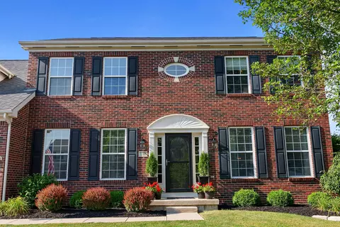 Exterior - 7708 Windsor Dr, Dublin, OH 43016 photo 3 of 14