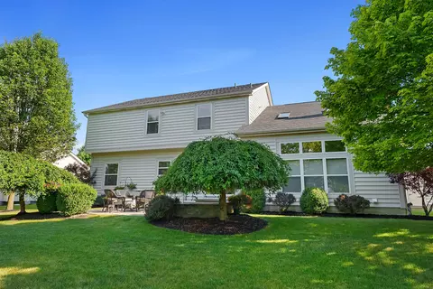 Exterior - 7708 Windsor Dr, Dublin, OH 43016 photo 11 of 14