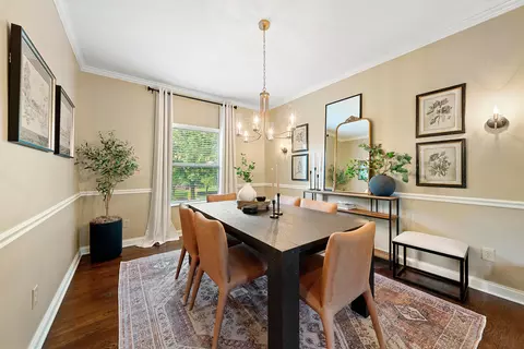 Dining - 7708 Windsor Dr, Dublin, OH 43016 photo 1 of 4