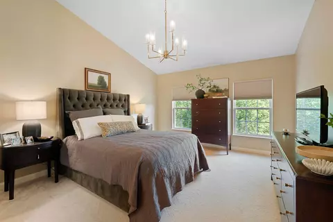 Bedroom - 7708 Windsor Dr, Dublin, OH 43016 photo 1 of 8