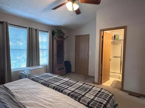 Bedroom - 9180 Drum Pl, Orient, OH 43146 photo 2 of 2