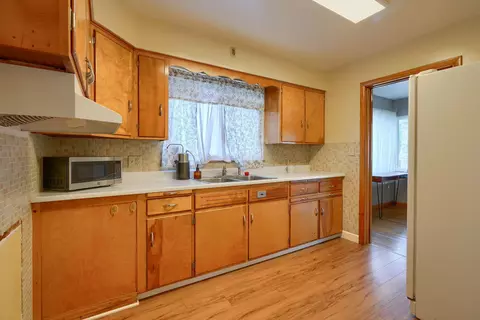 212 E Mound St, Circleville, OH 43113 photo 18
