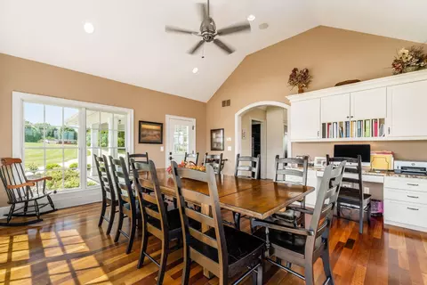 Dining - 3732 Wheeling Rd, Lancaster, OH 43130 photo 3 of 5