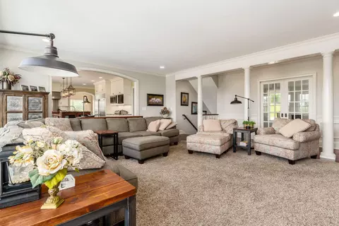 Living - 3732 Wheeling Rd, Lancaster, OH 43130 photo 5 of 7