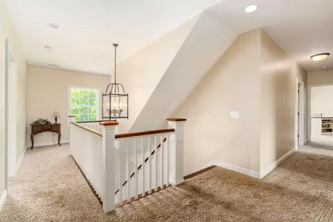 Entry Way - 3732 Wheeling Rd, Lancaster, OH 43130 photo 5 of 8