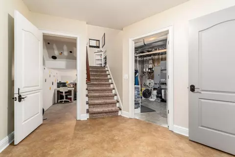 Entry Way - 3732 Wheeling Rd, Lancaster, OH 43130 photo 6 of 8