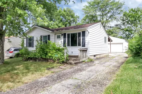 1734 Hollow Run Dr, Columbus, OH 43223
