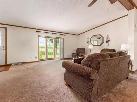4639 Devore Rd, Mount Vernon, OH 43050 photo 12