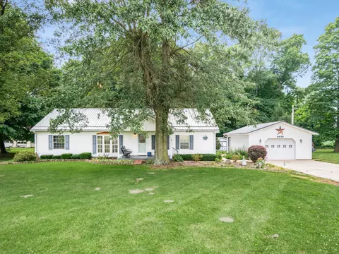 4639 Devore Rd, Mount Vernon, OH 43050 photo 2