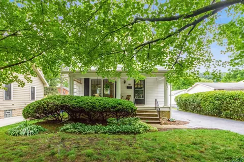 202 Piedmont Rd, Columbus, OH 43214