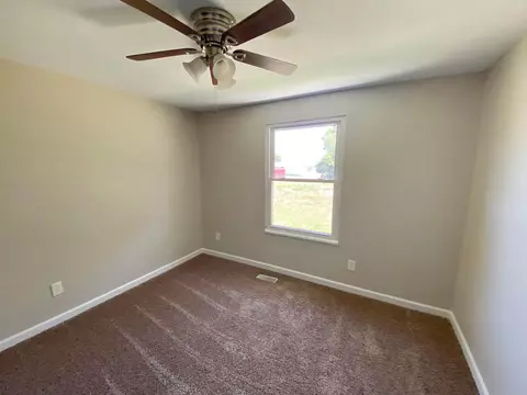 Bedroom - 535 Commanche Ct, Circleville, OH 43113 photo 1 of 6