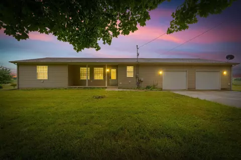 3085 Pleasantville Rd NE, Pleasantville, OH 43148