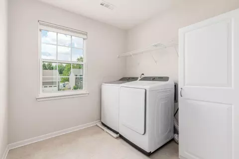 Other - 662 Wallace Dr, Delaware, OH 43015 photo 4 of 8