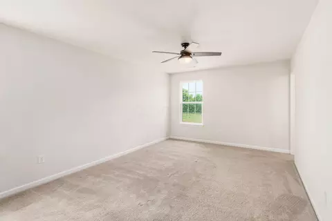 Bedroom - 662 Wallace Dr, Delaware, OH 43015 photo 2 of 6