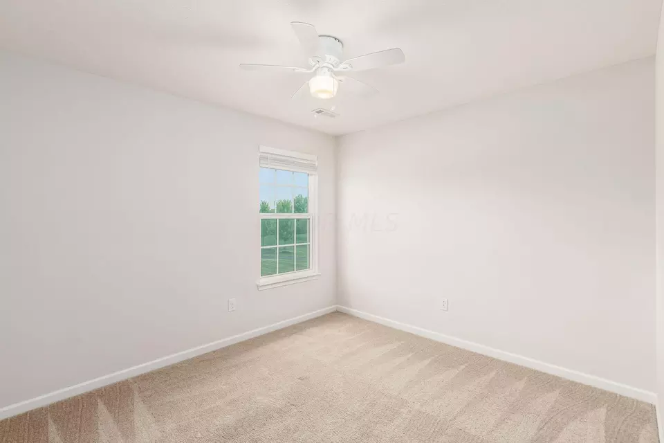 Bedroom - 662 Wallace Dr, Delaware, OH 43015 photo 5 of 6