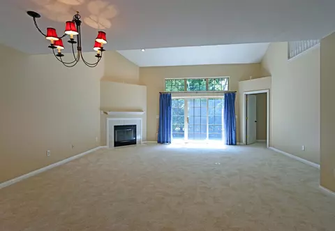 Living - 5899 Dunabbey Loop, Dublin, OH 43017 photo 4 of 8