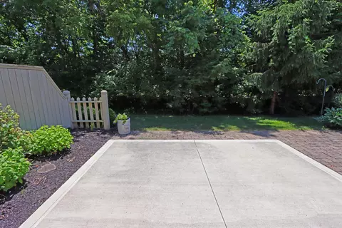 Exterior - 5899 Dunabbey Loop, Dublin, OH 43017 photo 5 of 15