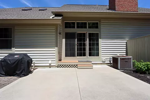 Exterior - 5899 Dunabbey Loop, Dublin, OH 43017 photo 9 of 15