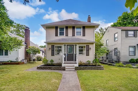 923 Mcclain Rd, Columbus, OH 43212
