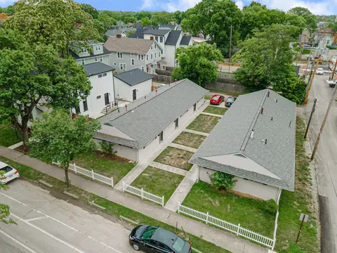 404 Kelton Ave, Columbus, OH 43205