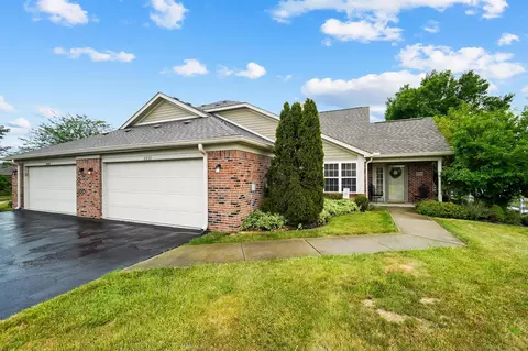 2233 Cove Lndg, Grove City, OH 43123