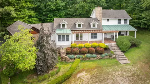 10286 Quarry Chapel Rd, Gambier, OH 43022