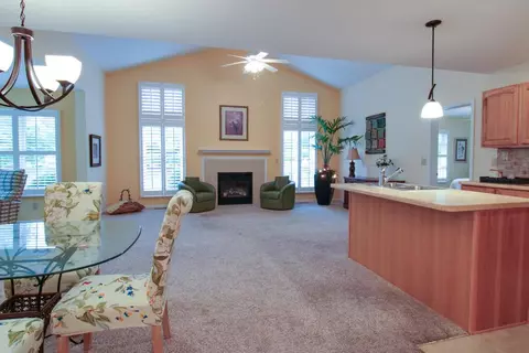 1487 Eagle Pass Dr, Marion, OH 43302 photo 5