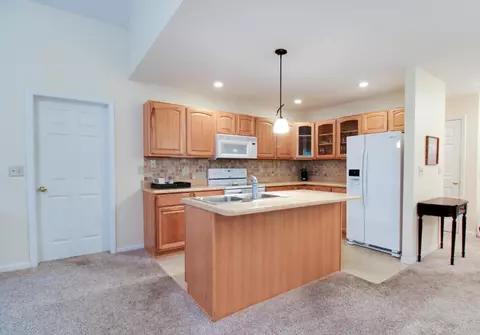 1487 Eagle Pass Dr, Marion, OH 43302 photo 9