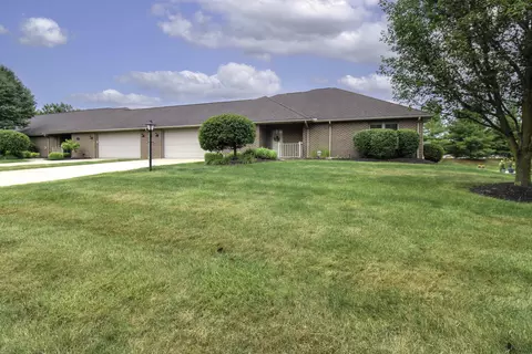1487 Eagle Pass Dr, Marion, OH 43302
