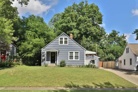 5690 Indianola Ave, Worthington, OH 43085