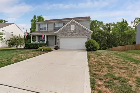 Exterior - 244 Rolling Acre Dr, Lithopolis, OH 43136 photo 9 of 10