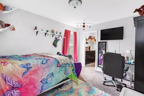 Bedroom - 244 Rolling Acre Dr, Lithopolis, OH 43136 photo 10 of 11