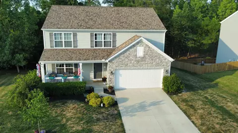 Exterior - 244 Rolling Acre Dr, Lithopolis, OH 43136 photo 10 of 10