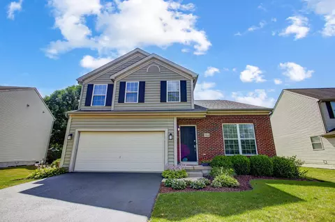 864 Military Dr, Galloway, OH 43119