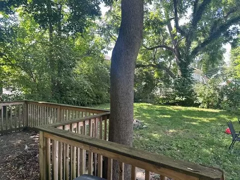 Exterior - 460 E Madison Ave, Springfield, OH 45503 photo 3 of 4