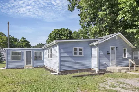 628 W Williams Ave, Bellefontaine, OH 43311