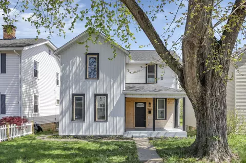 210 N Cherry St, Lancaster, OH 43130
